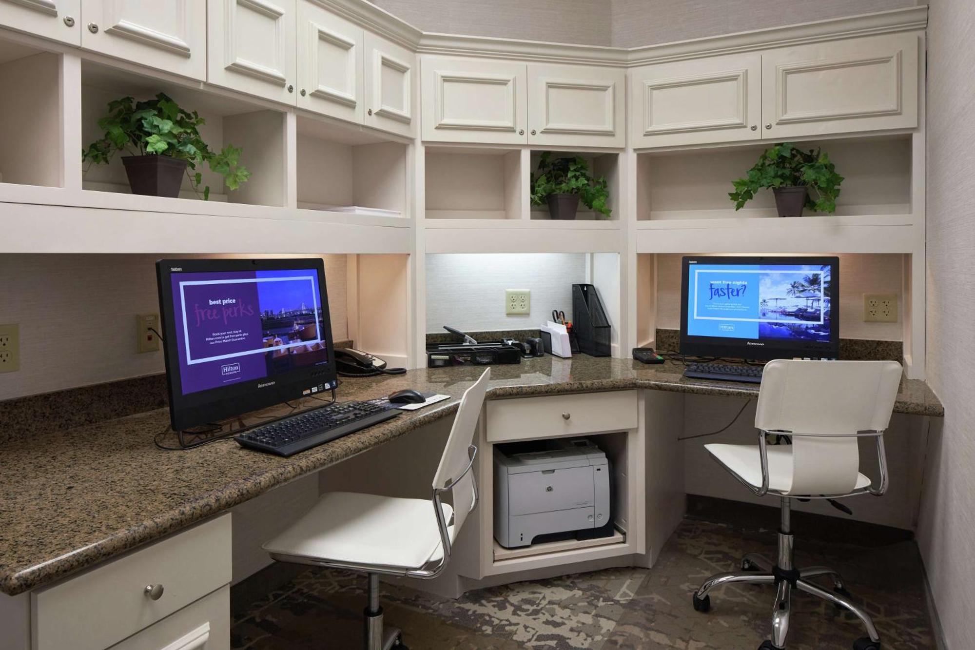 Hilton Garden Inn Evansville Dış mekan fotoğraf