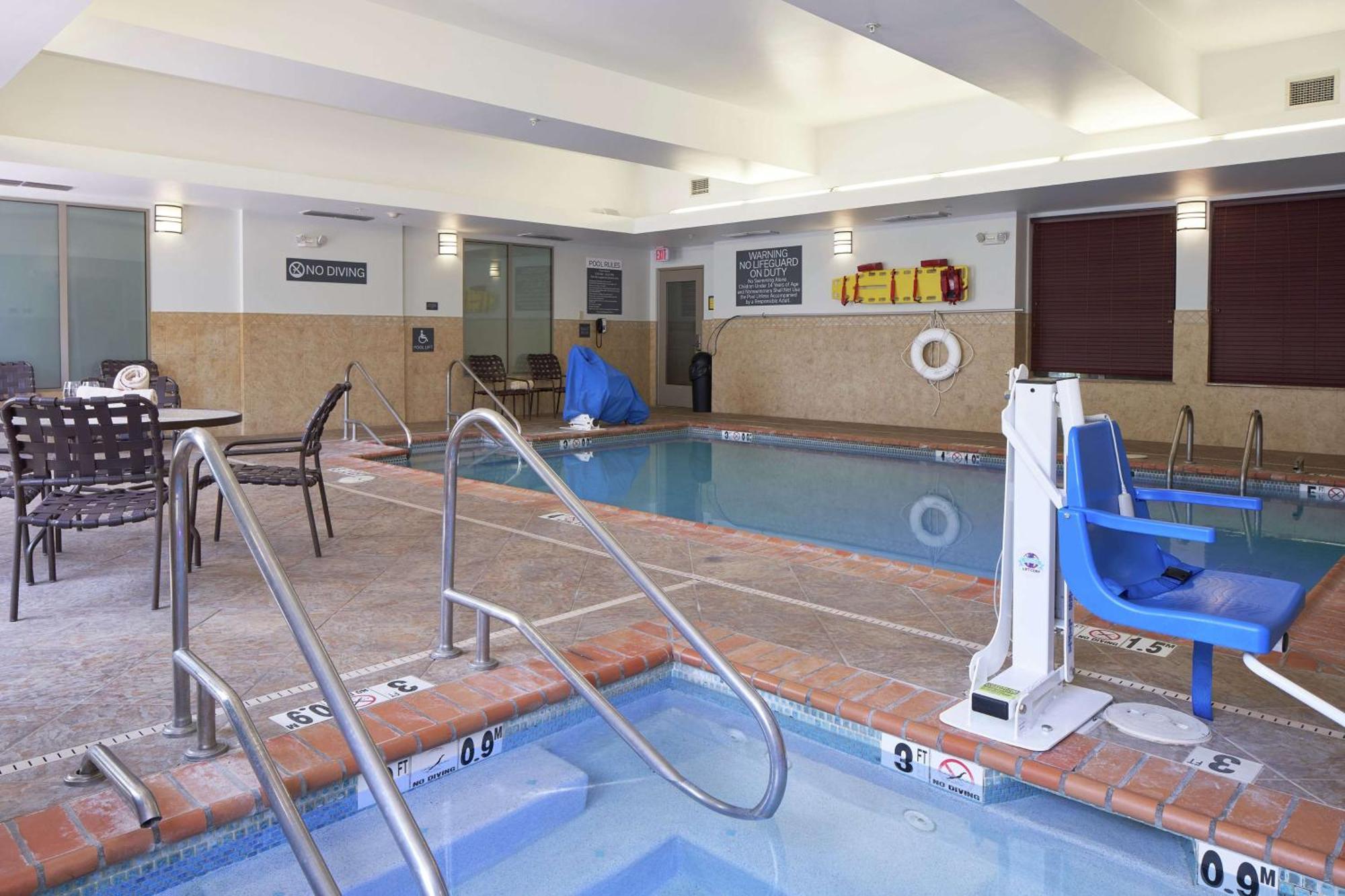 Hilton Garden Inn Evansville Dış mekan fotoğraf